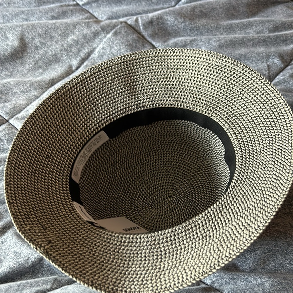 Packable Sun Hat - Picture 3 of 3